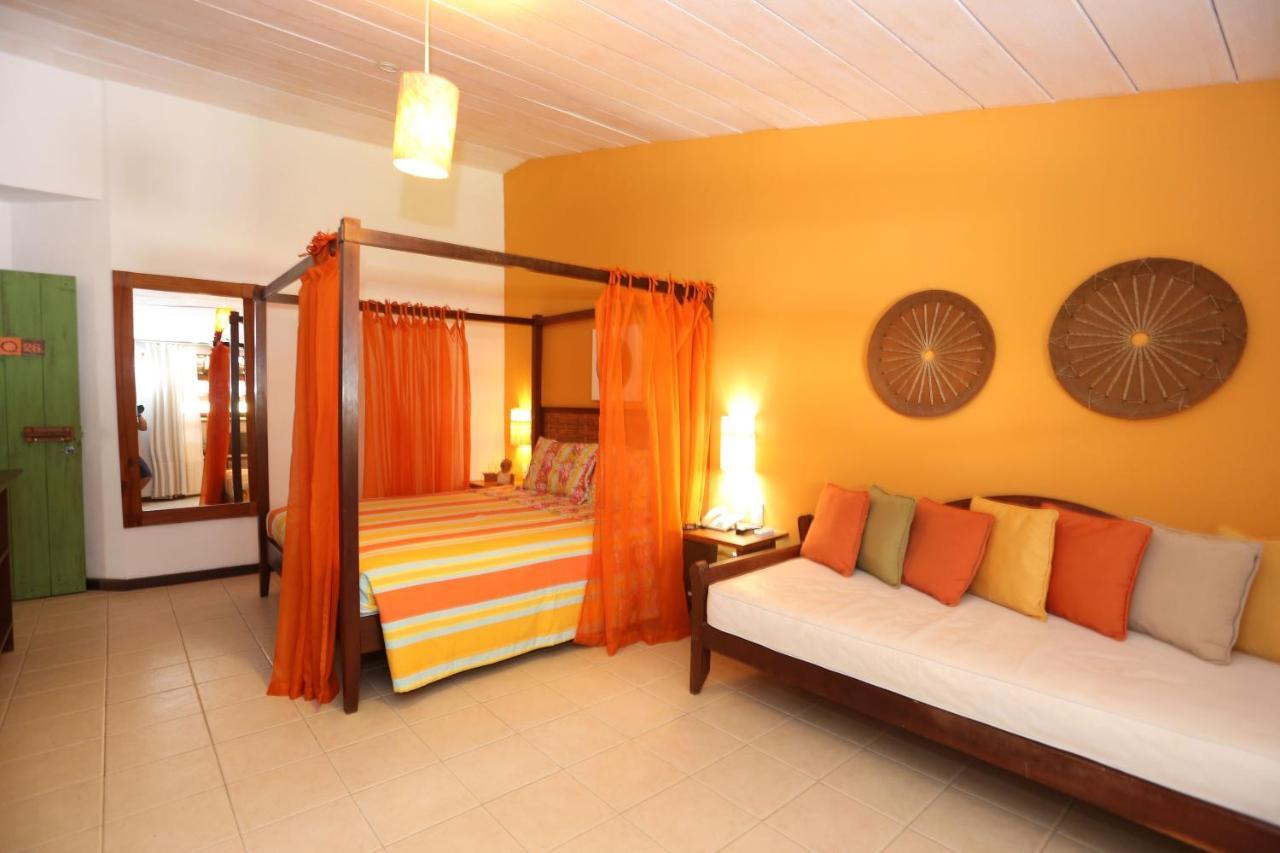 Sobrado Da Vila Hotel Praia do Forte Exteriör bild
