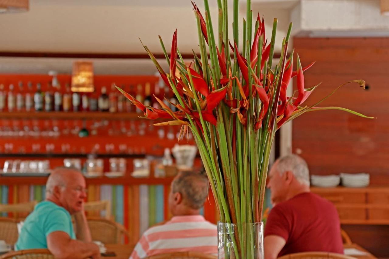 Sobrado Da Vila Hotel Praia do Forte Exteriör bild